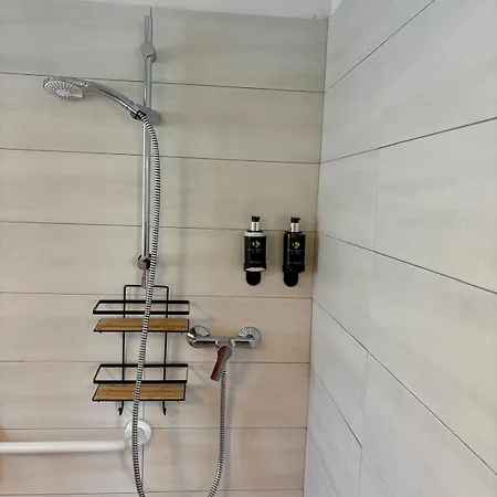 Apartment La Ca' Tra I Laghi Colazza