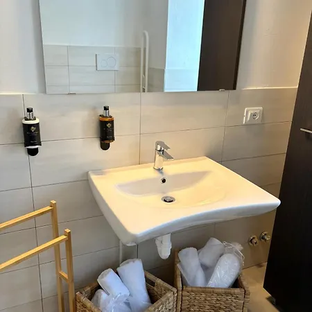 La Ca' Tra I Laghi Apartment