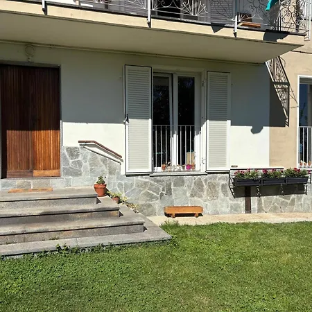 La Ca' Tra I Laghi Apartment