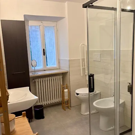 La Ca' Tra I Laghi * Colazza